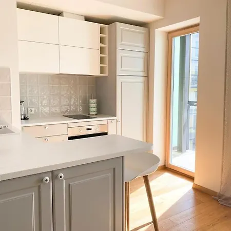 Bright & Peaceful 1bd With Free Underground Parking Daire Tallinn
